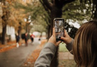 Fotografia cu telefonul – curs la sală, cu practică